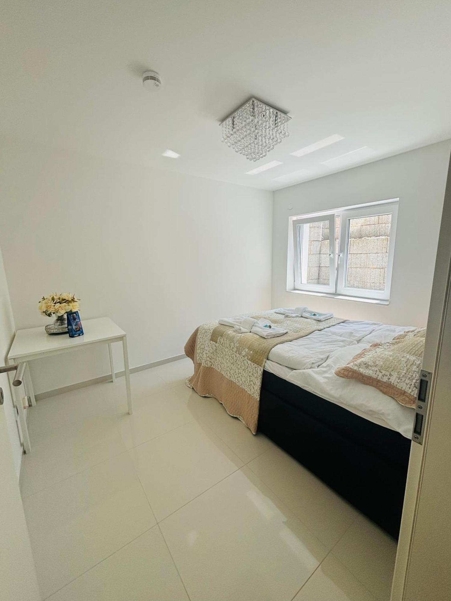 Modern Living In Hamburg-Wandsbek Self Check-In 2X Schlafzimmer 1X Schlafsofa Exterior photo